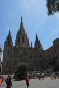 Собор Святого Креста. Барселона