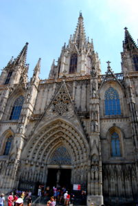 Собор Святого Креста.. Барселона